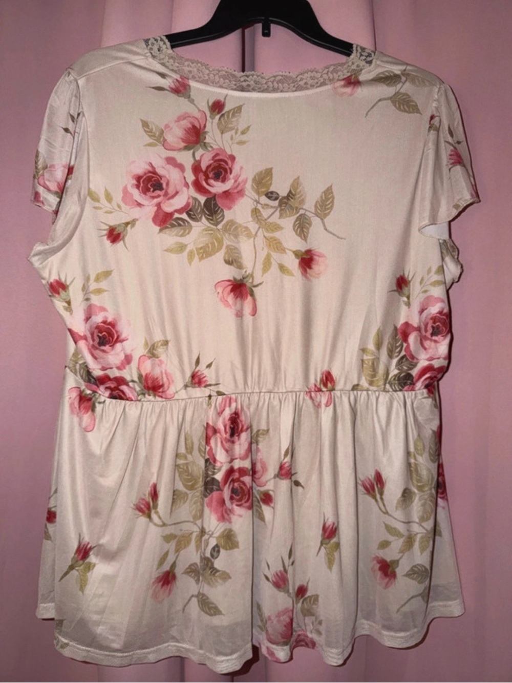 Bloomchic Floral Lace-Trim Creamy Rose V-Neck Women's Top - Picture 2 of 4